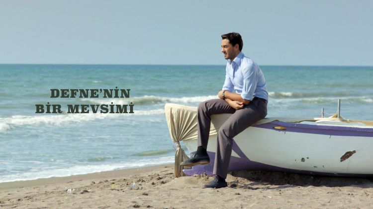 Defnenin Bir Mevsimi