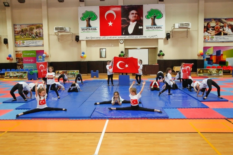 Geleneksel çocuk oyunları şenliği büyük coşkuyla tamamlandı