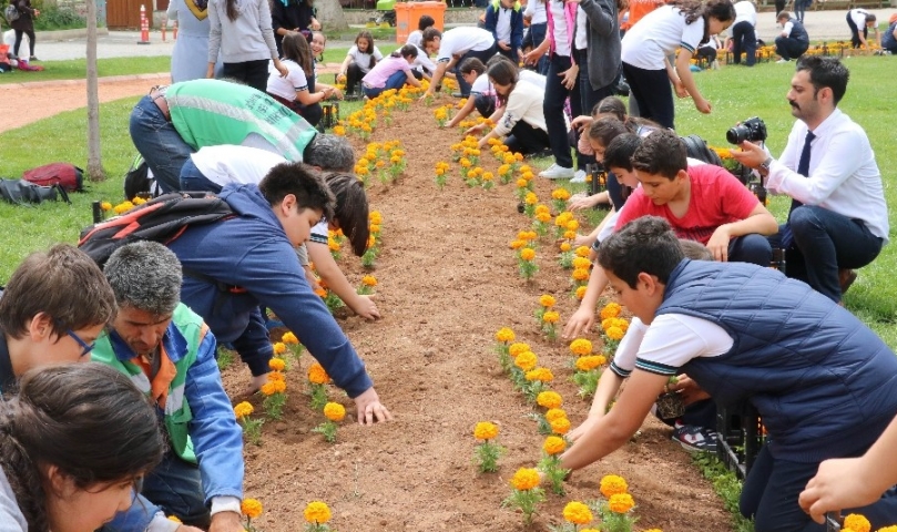 SANKO Park Çiçek Karnavalı ile Gaziantep’e renk katıyor