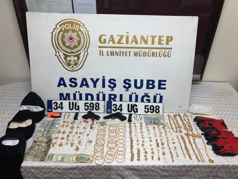 Silahlı Saldırganlar Kıskıvrak Yakalandı