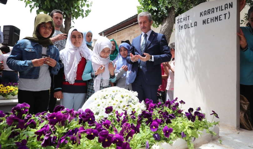 Şehit Karayılan mezarı başında anıldı