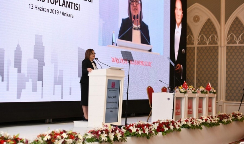 Başkan Şahin, yeniden Türkiye Belediyeler Birliği başkanlığına seçildi