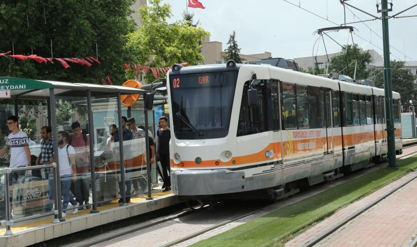 15 Temmuz’da otobüs ve tramvaylar ücretsiz olacak