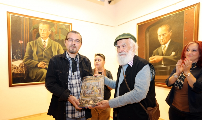 Sanko Sanat Galerisi’nde Atatürk resimleri sergisi açıldı