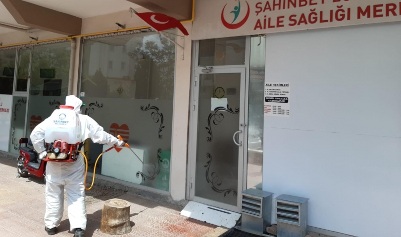 Şahinbeyde dezenfekte çalışmaları sürüyor