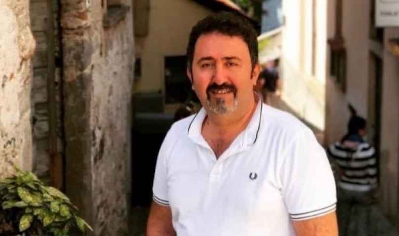 İrfan Eflatun, koronadan hayatını kaybetti