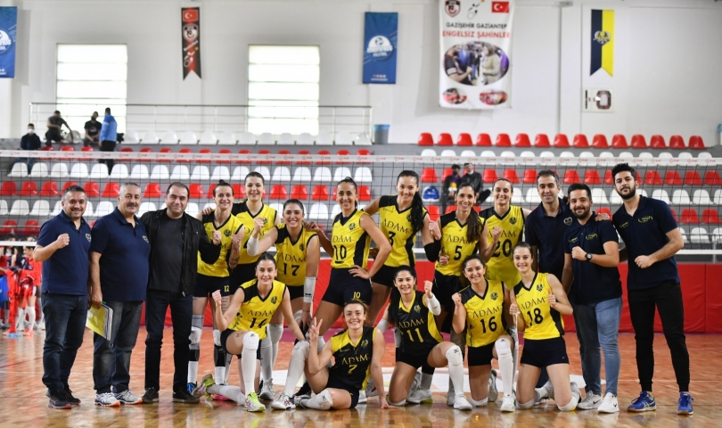 Adam Voleybol Play-Off’ta