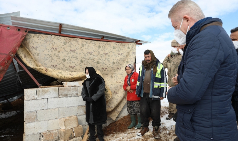 Başkan Şahin’den, kar yağışında mağdur olan köylü ve çiftçiye destek