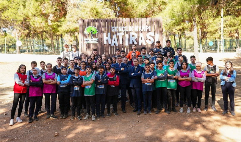 Milletvekili Şahin ile Başkan Fadıloğlu, gençlerle buluştu