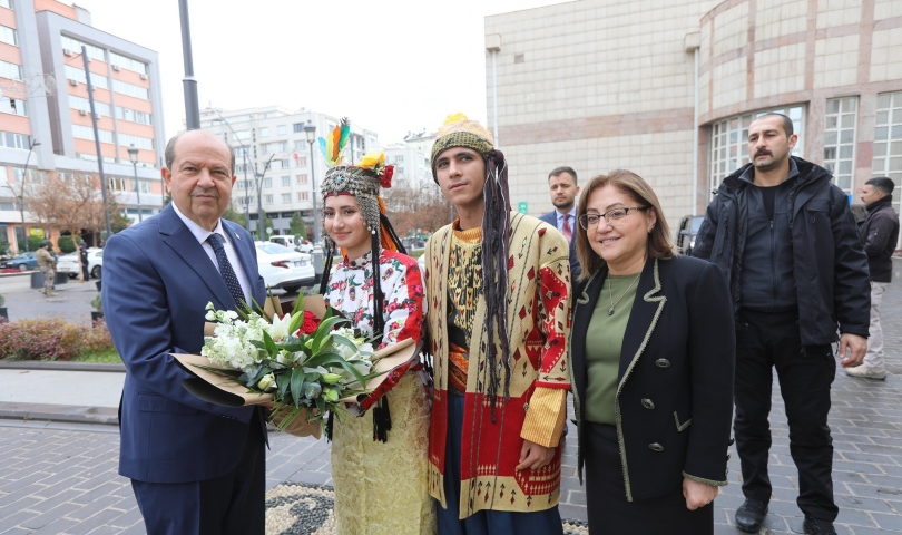 KKTC Cumhurbaşkanı Tatar, Başkan Şahin’i ziyaret etti