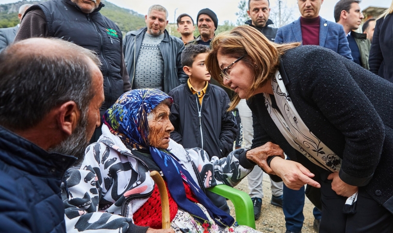 Başkan Şahin, İslahiye’de köyleri ziyaret etti