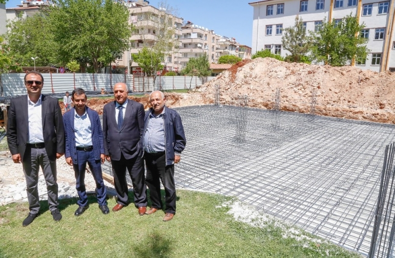 Gazi mahallesinde taziye evi sorunu kalkıyor