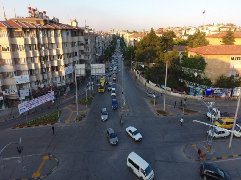 Atatürk Bulvarı İle Kemal Köker Caddesi Tek Yönlü Oluyor