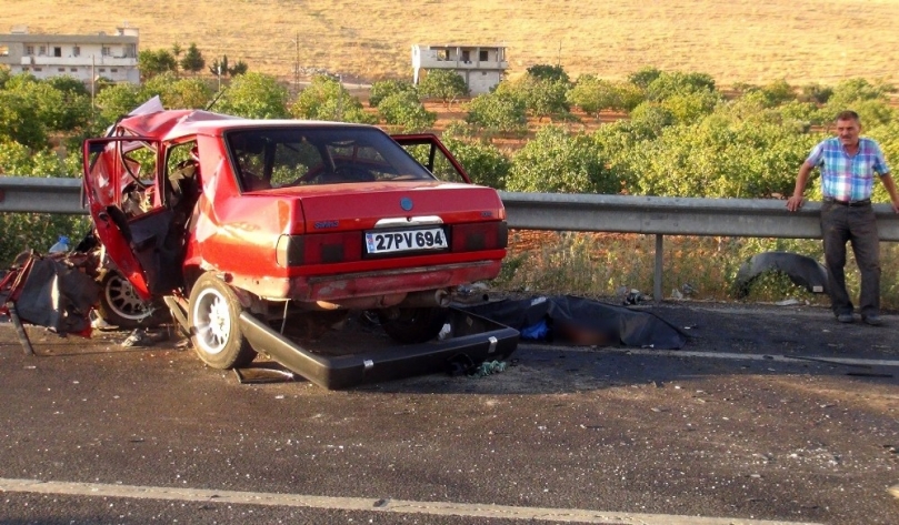 Bir gecede 2 kaza: 4 ölü, 5 yaralı