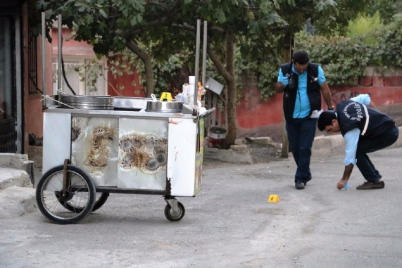 Mısırı Beğenmedi, Çekti Vurdu