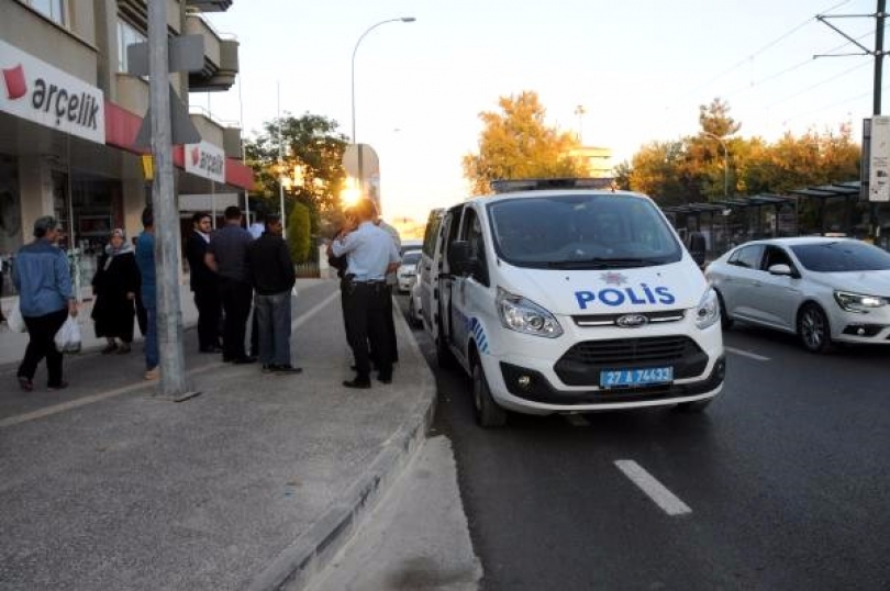 Gaziantep'te otomobilden 28 bin liralık hırsızlık