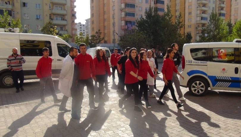 Yanlış anlaşılma bomba paniğine neden oldu