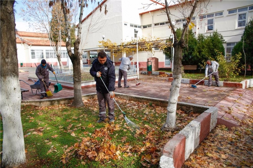 Şehitkamil’deki Okullar Temizleniyor