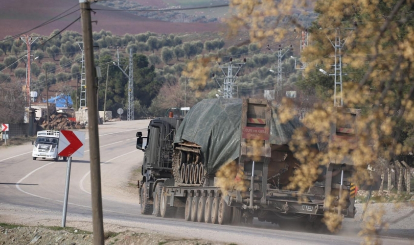 Afrin’e askeri sevkıyat sürüyor