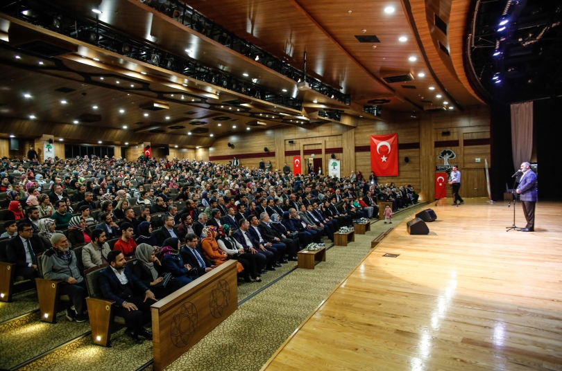 Erzincanlı, Gazianteplilere Duygu Dolu Bir Gece Yaşattı