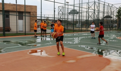 Genç basketbolcular Büyükşehir'de yetişiyor