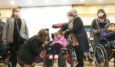 Başkan Şahin: "Bir nebze de olsa anne ve babaları rahata erdirdik"