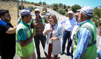 Başkan Şahin, sıcak asfalt çalışması yapılan kırsal mahalleleri ziyaret etti