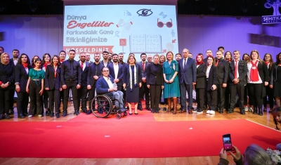 Başkan Şahin, Dünya Engelliler Farkındalık Günü programına katıldı
