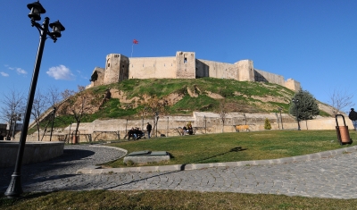 Tarihi Gaziantep Kalesi’nin restorasyonu başlıyor