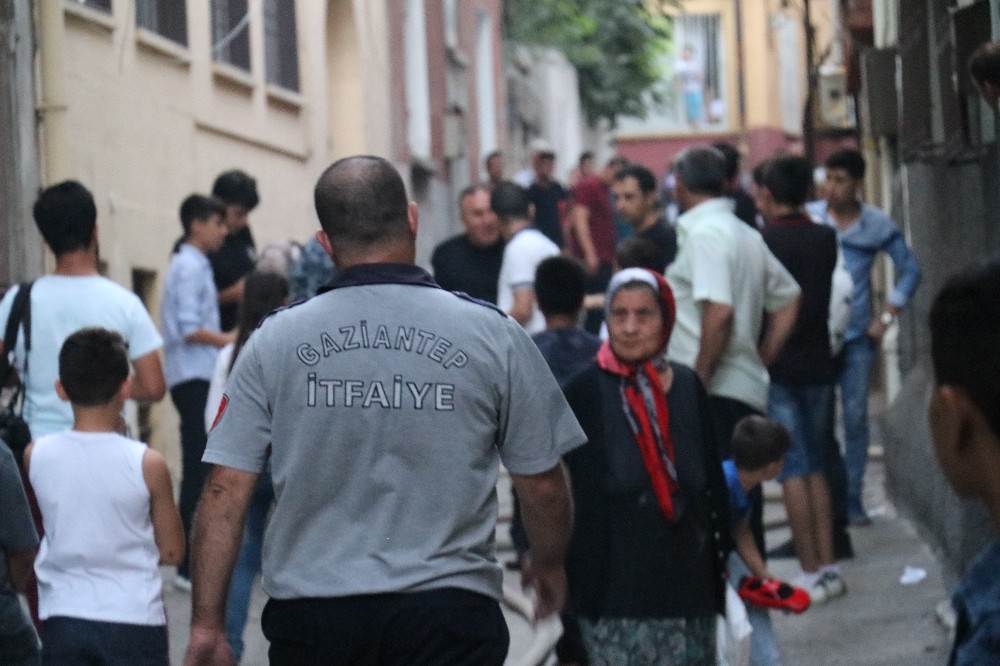 Gaziantep’te ev yangını korkuttu